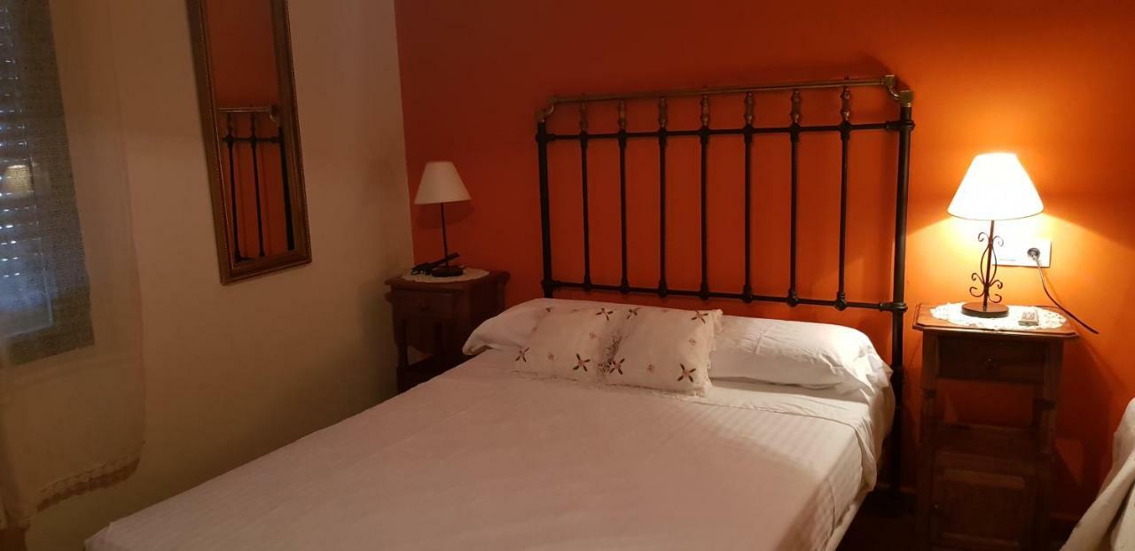 Apartamentossierradegata La Noguera Villamiel Kültér fotó